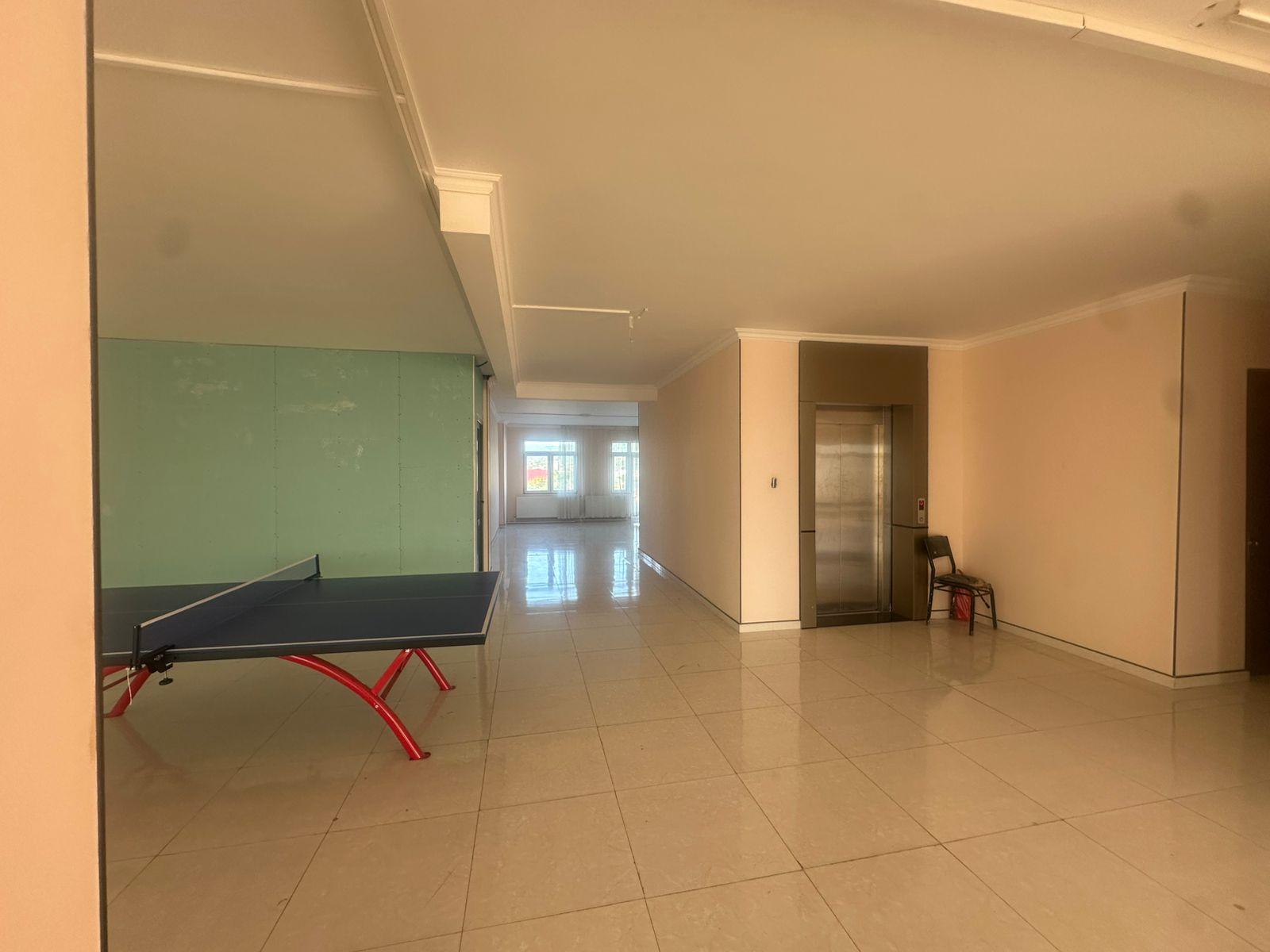 Commercial Property For Rent: 350 M² In Batumi, Fridon Khalvashi Ave, 55 – $2,000 view 4