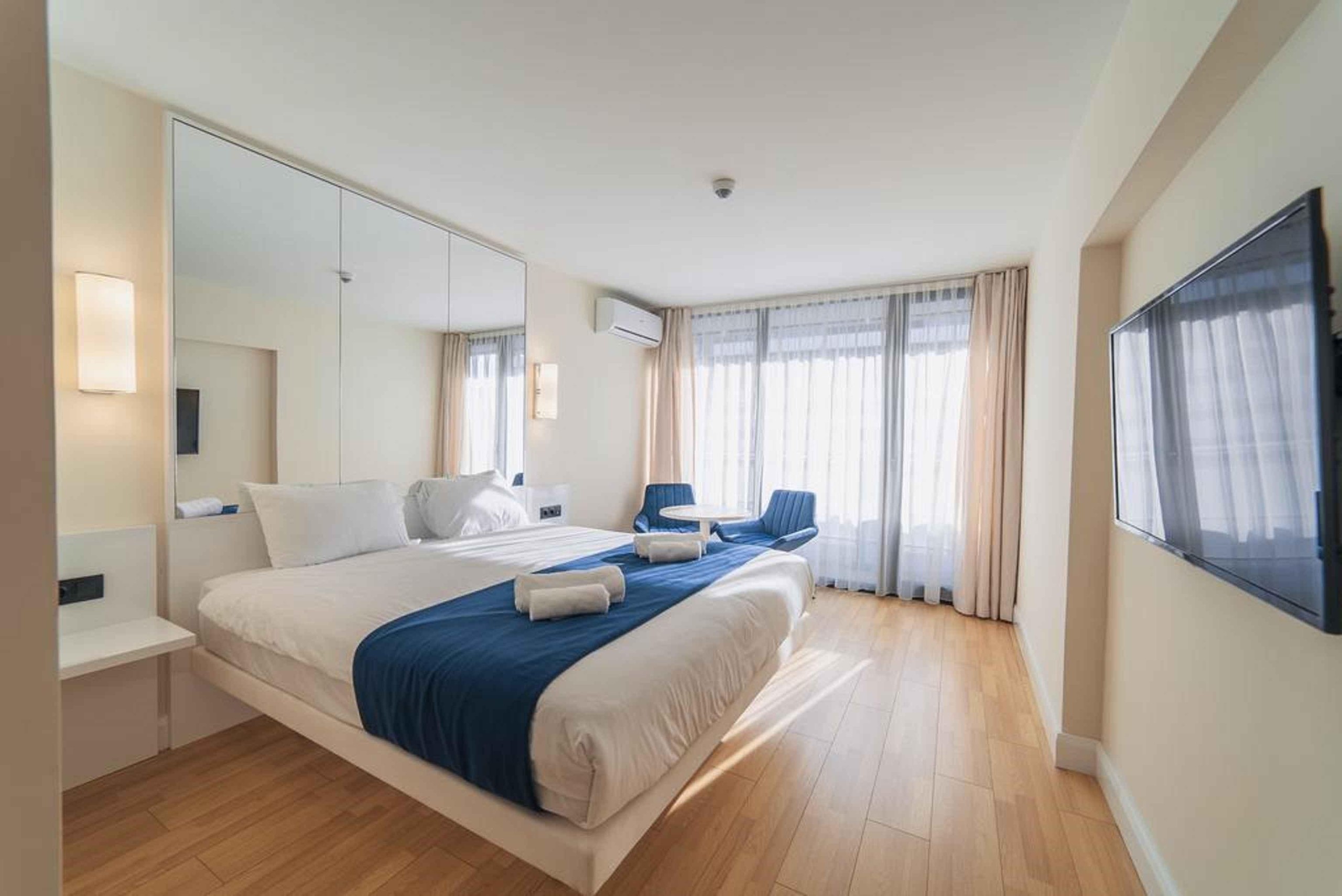 1-room apartment for sale in Batumi, Orbi City