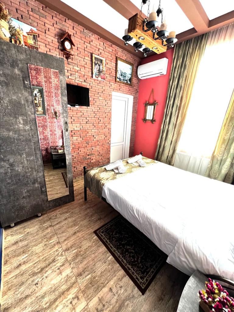 Nikoloz Berdzenishvili St, 16: 5-Room House, 414.0 M² | Korter.Ge view 8