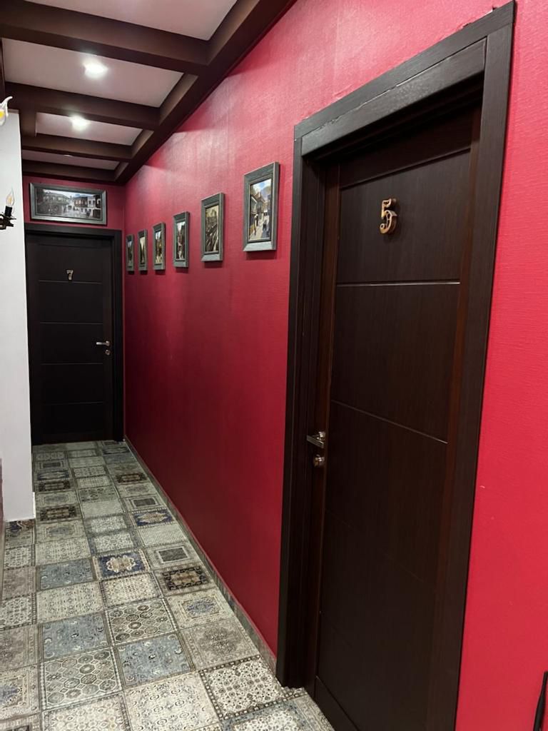 Nikoloz Berdzenishvili St, 16: 5-Room House, 414.0 M² | Korter.Ge view 16