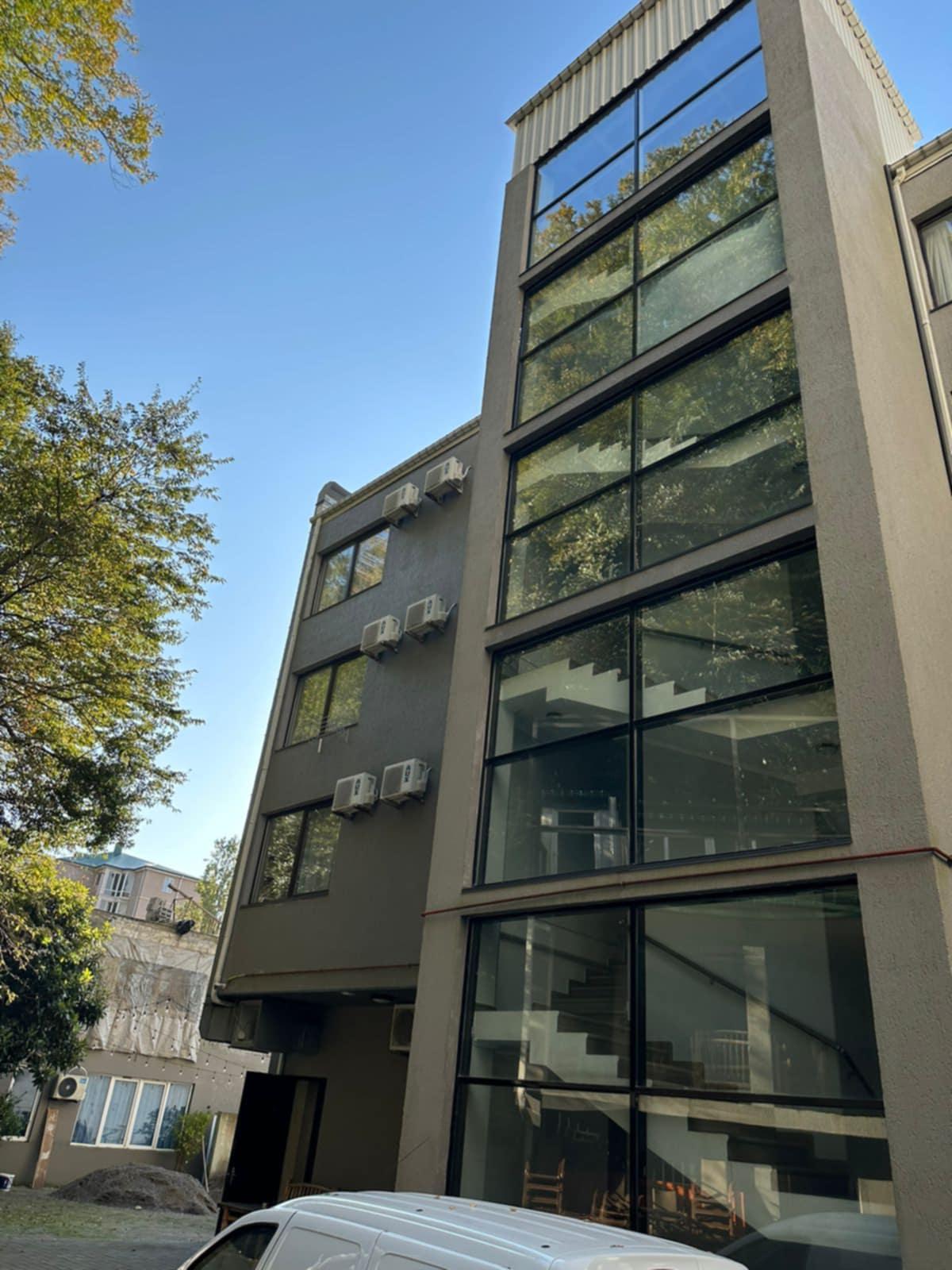 Commercial Property For Sale: 1,280 M² In Kvariati, Первая бегеровая линия – $2,670,000 view 3