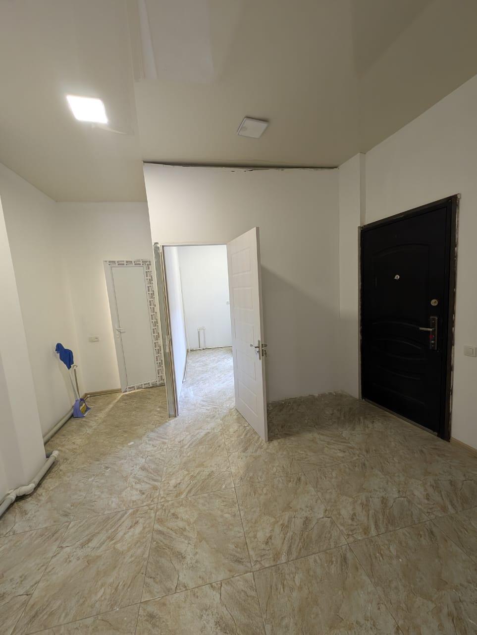 Commercial Property For Rent: 60 M² In Batumi, Lado Asatiani St – $1,000 view 5