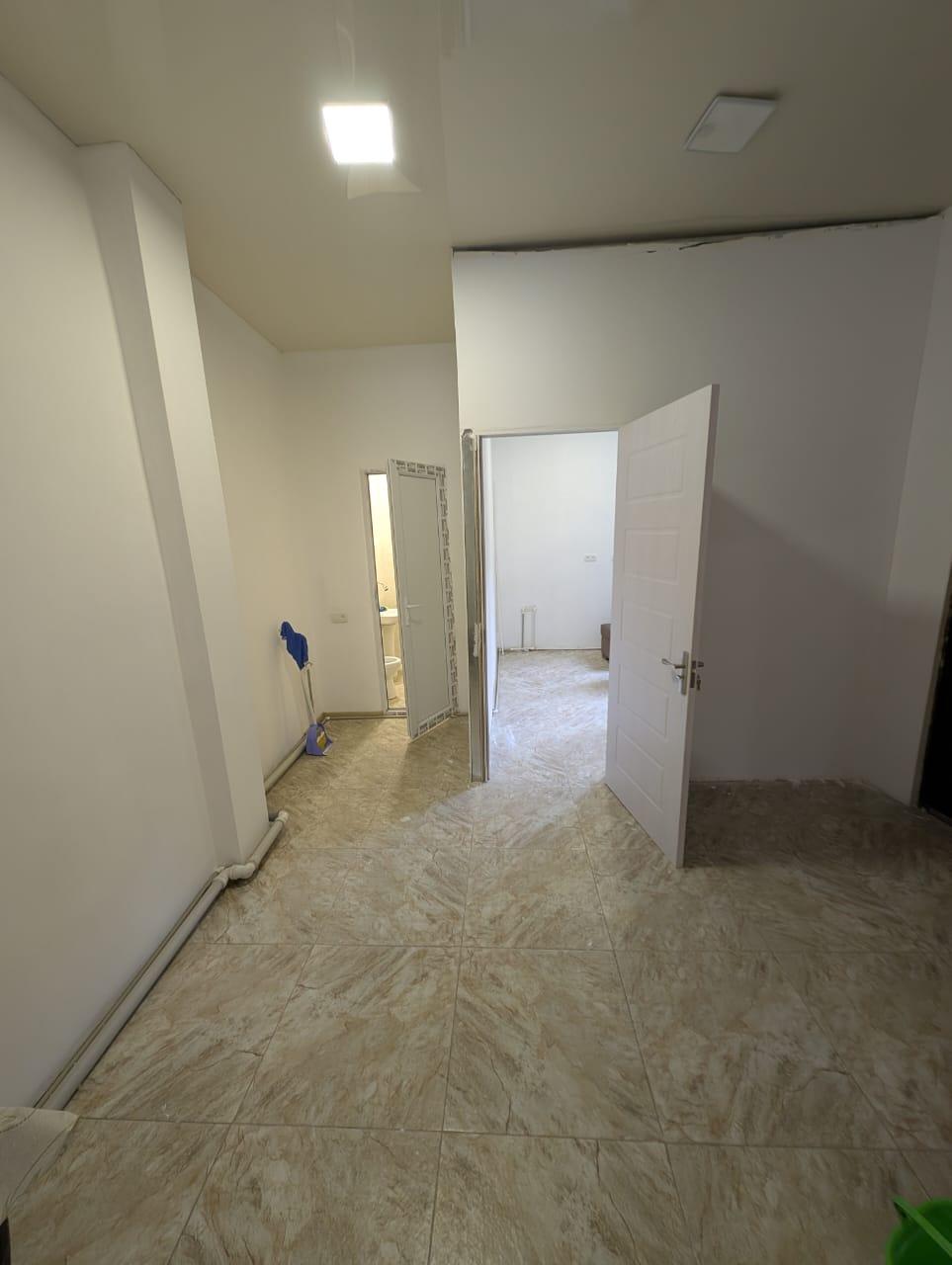 Commercial Property For Rent: 60 M² In Batumi, Lado Asatiani St – $1,000 view 8