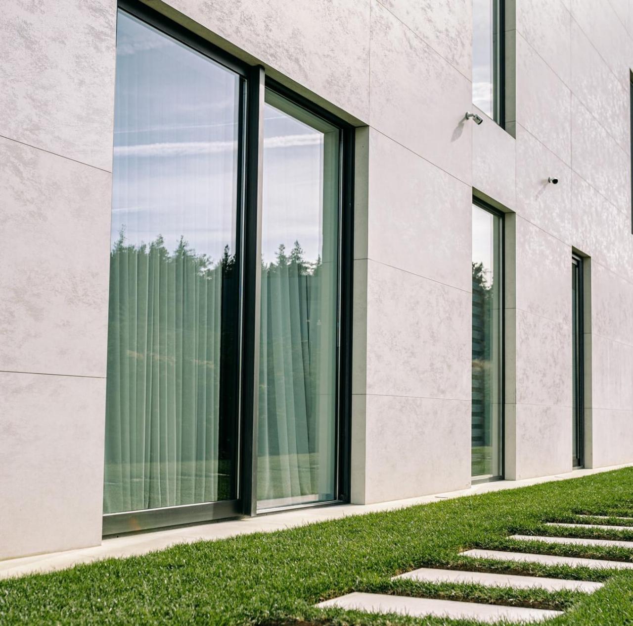 Krtsanisi Residence: 5-Room House, 1500.0 M² | Korter.Ge view 2