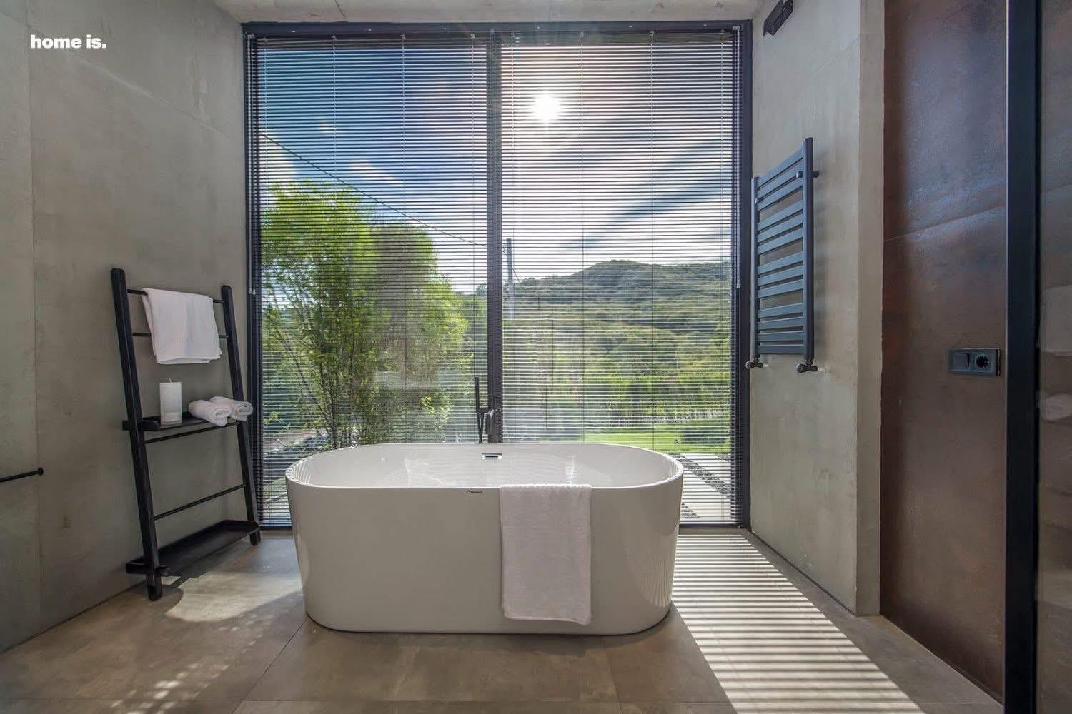 Monolith City: 7-Room House, 1200.0 M² | Korter.Ge view 8