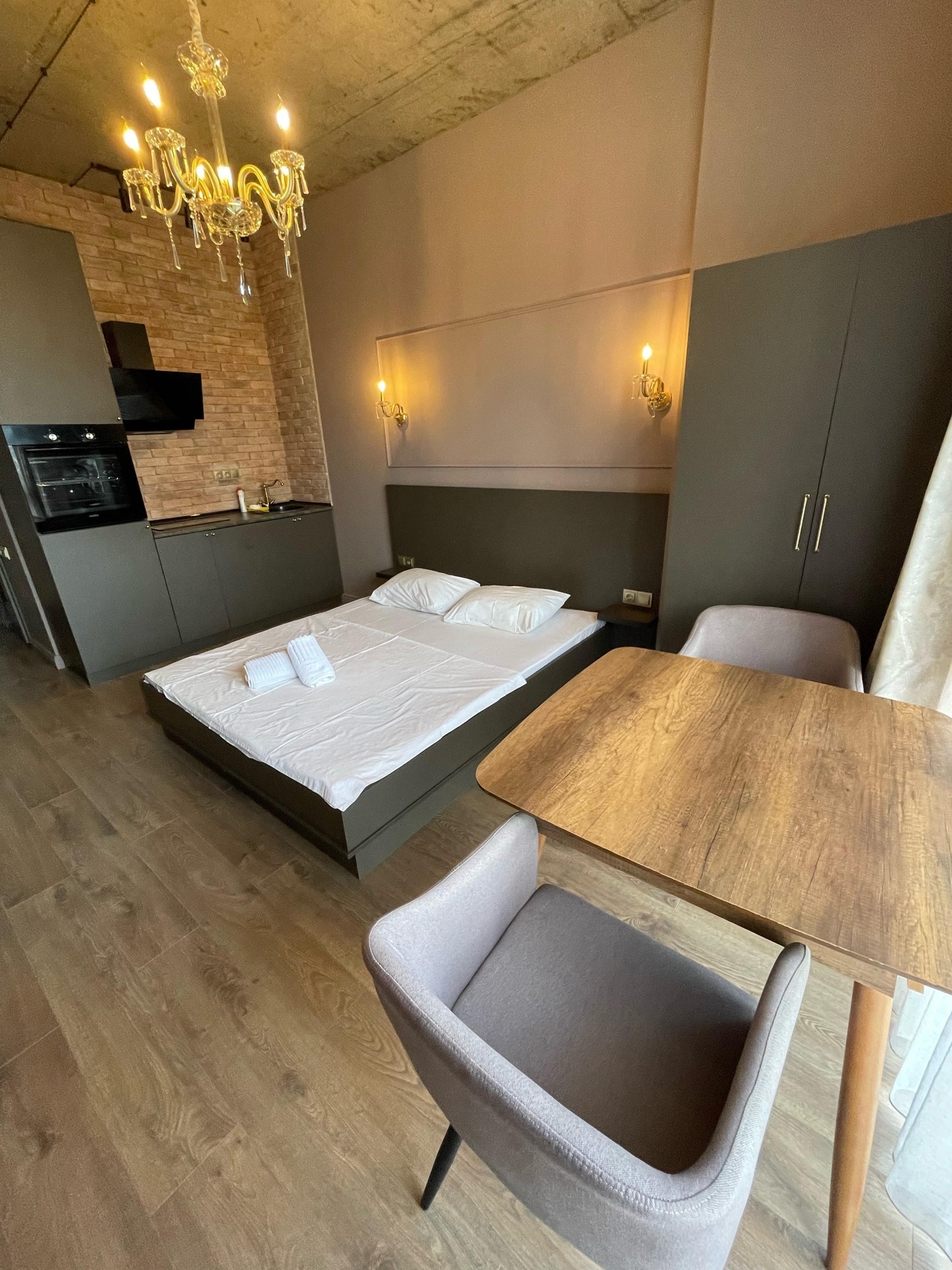 Studio Apartment For Daily Rent In Batumi, Gumbati In Kheivani, 30 M² — 100 ₾ Per Day view 2