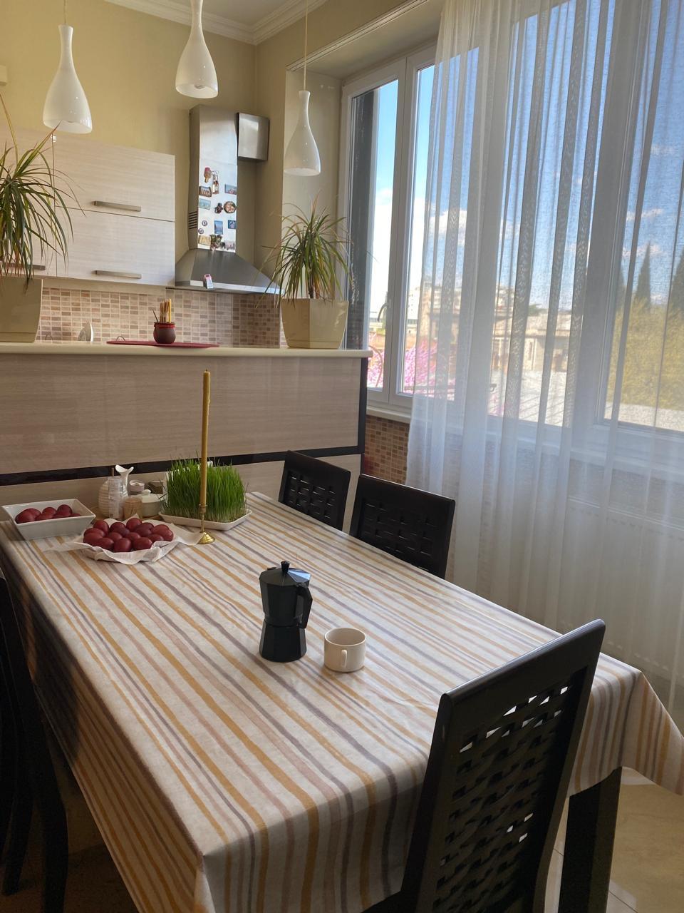 Dimitri Uznadze St, 4: 5-Room, 140.0 M² | Korter.Ge view 3