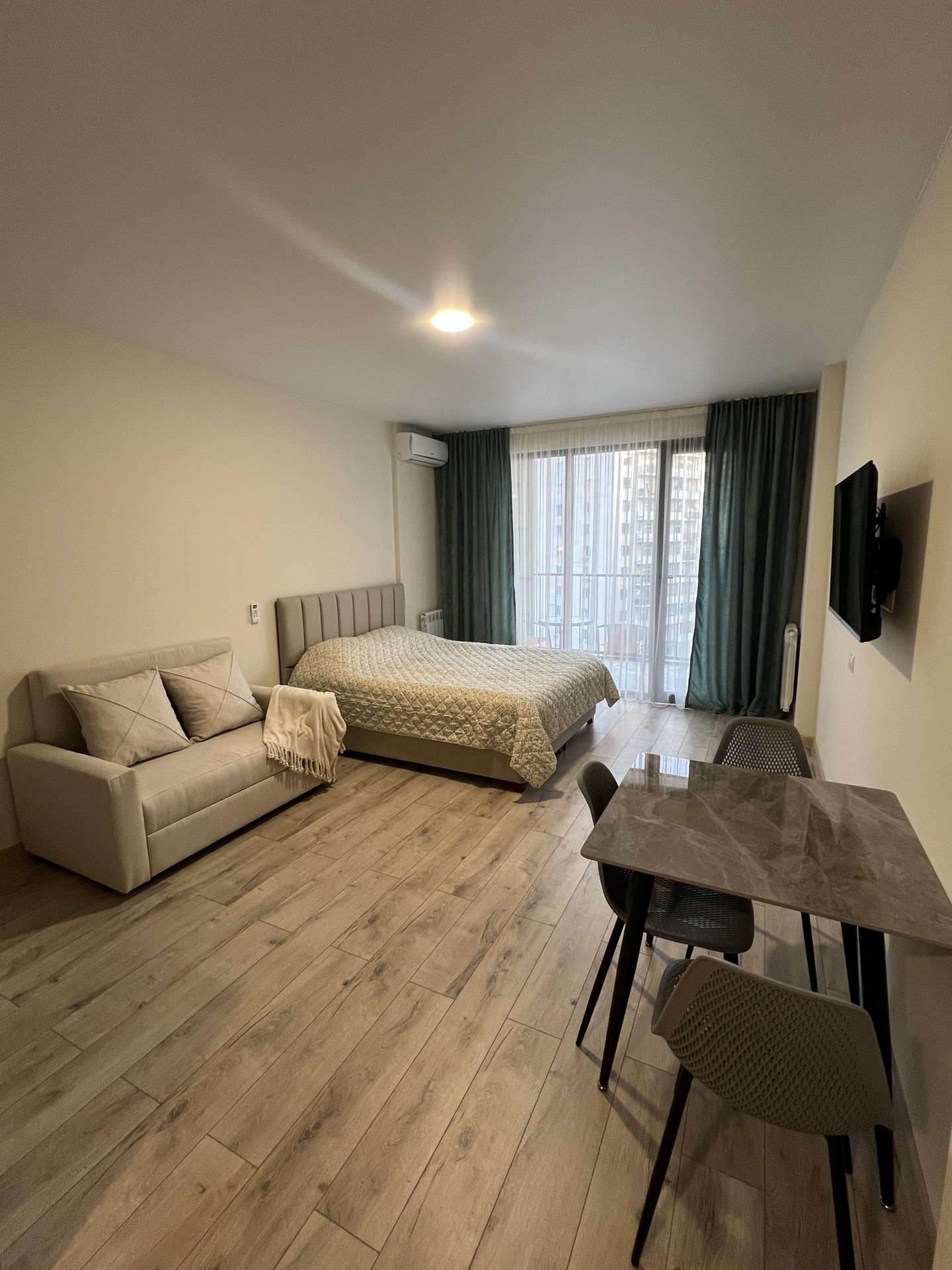 1-Room Apartment For Daily Rent In Batumi, Onix Tower Batumi, 34.4 M² — $40 Per Day view 2
