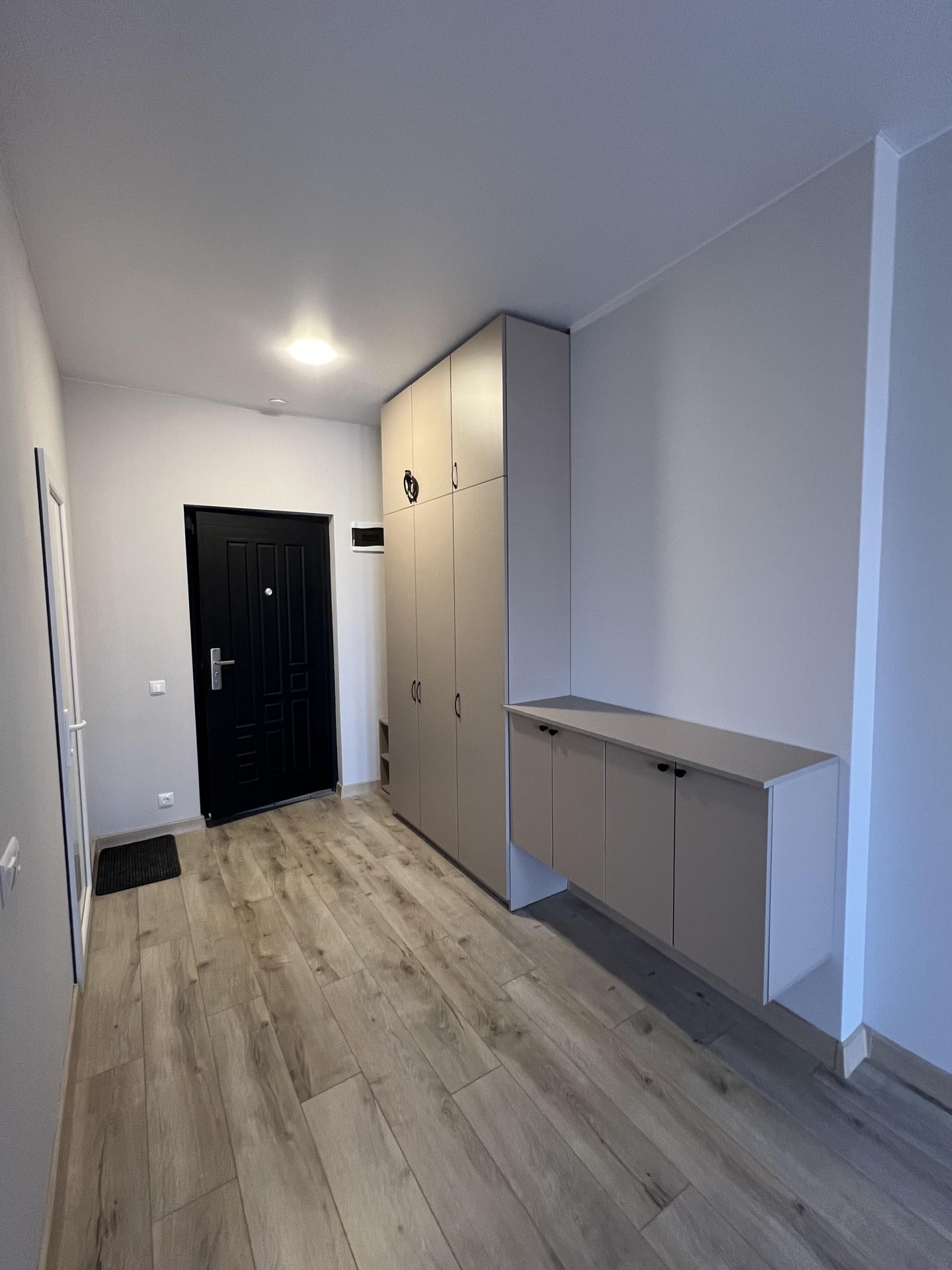2-Room Apartment For Daily Rent In Batumi, Onix Tower Batumi, 45 M² — $55 Per Day view 3
