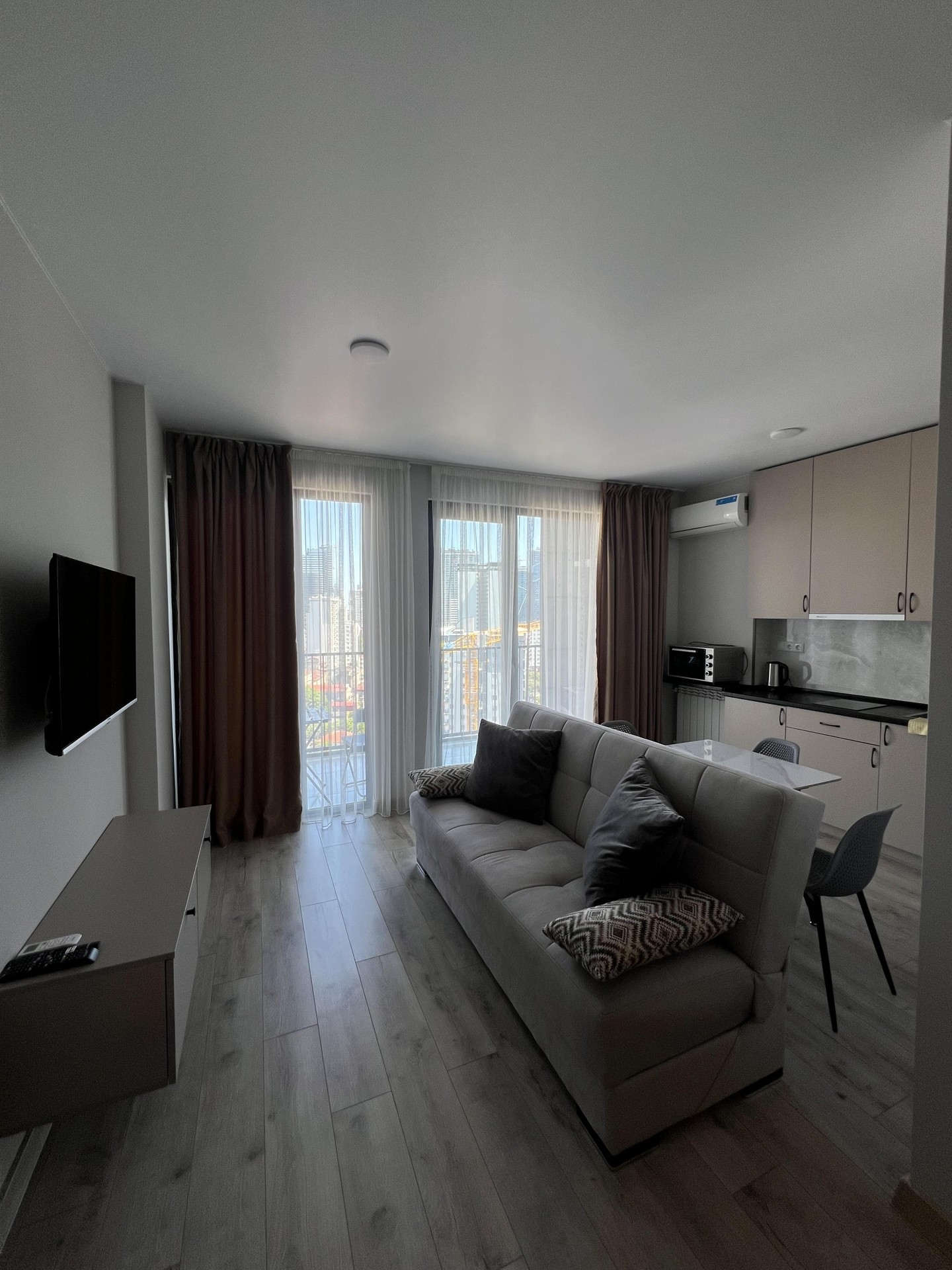 2-Room Apartment For Daily Rent In Batumi, Onix Tower Batumi, 45 M² — $55 Per Day view 1
