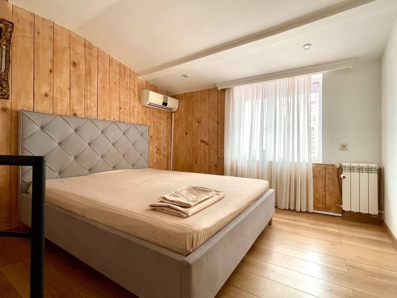 4-Room Apartment For Sale In Batumi, Zurab Gorgiladze St, 50-52 view 4