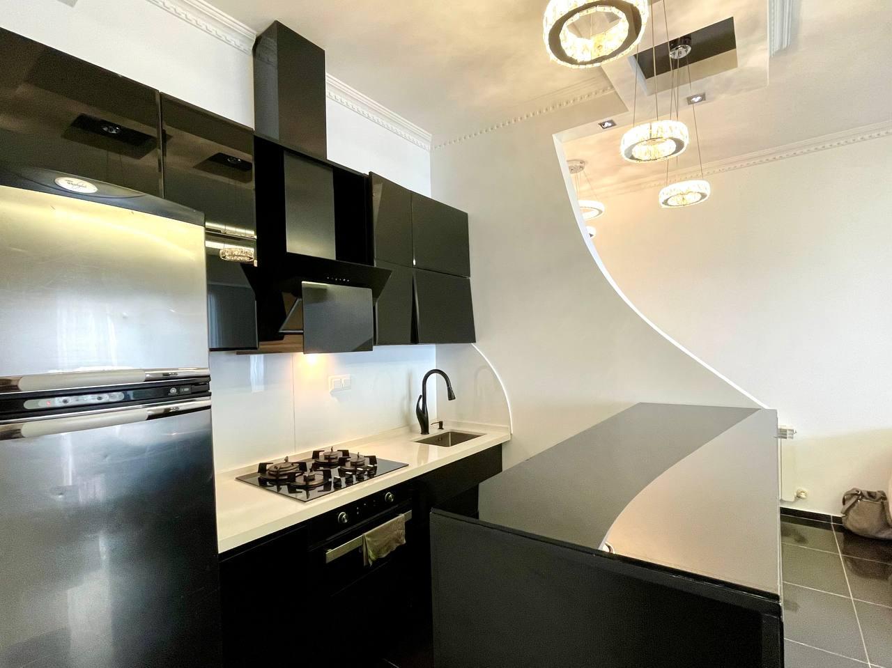 4-Room Apartment For Sale In Batumi, Zurab Gorgiladze St, 50-52 view 14