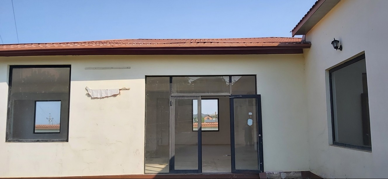 Commercial Property For Sale: 1,068 M² In Tsavkisi, David Aghmashenebeli St – $680,000 view 5