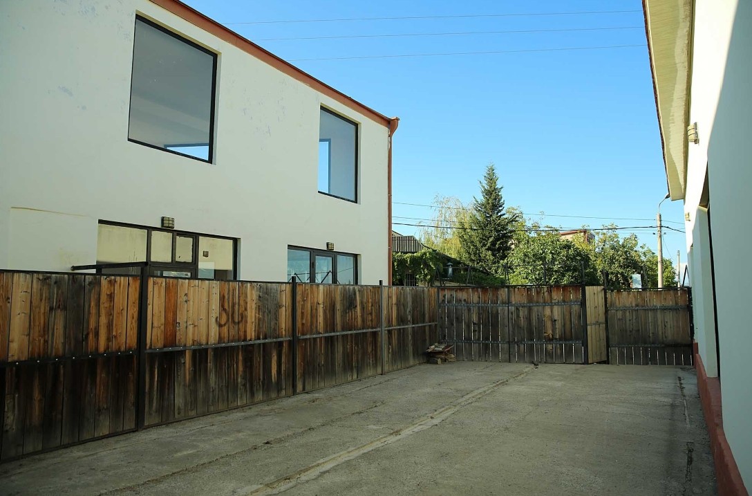Commercial Property For Sale: 1,068 M² In Tsavkisi, David Aghmashenebeli St – $680,000 view 19