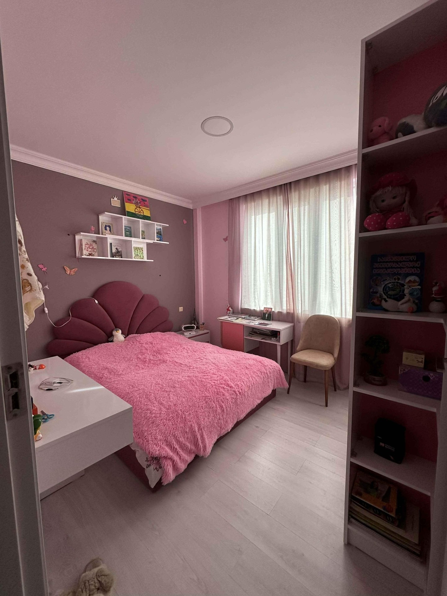 5-Room House For Sale In Batumi, Lado Asatiani St, 12 view 1