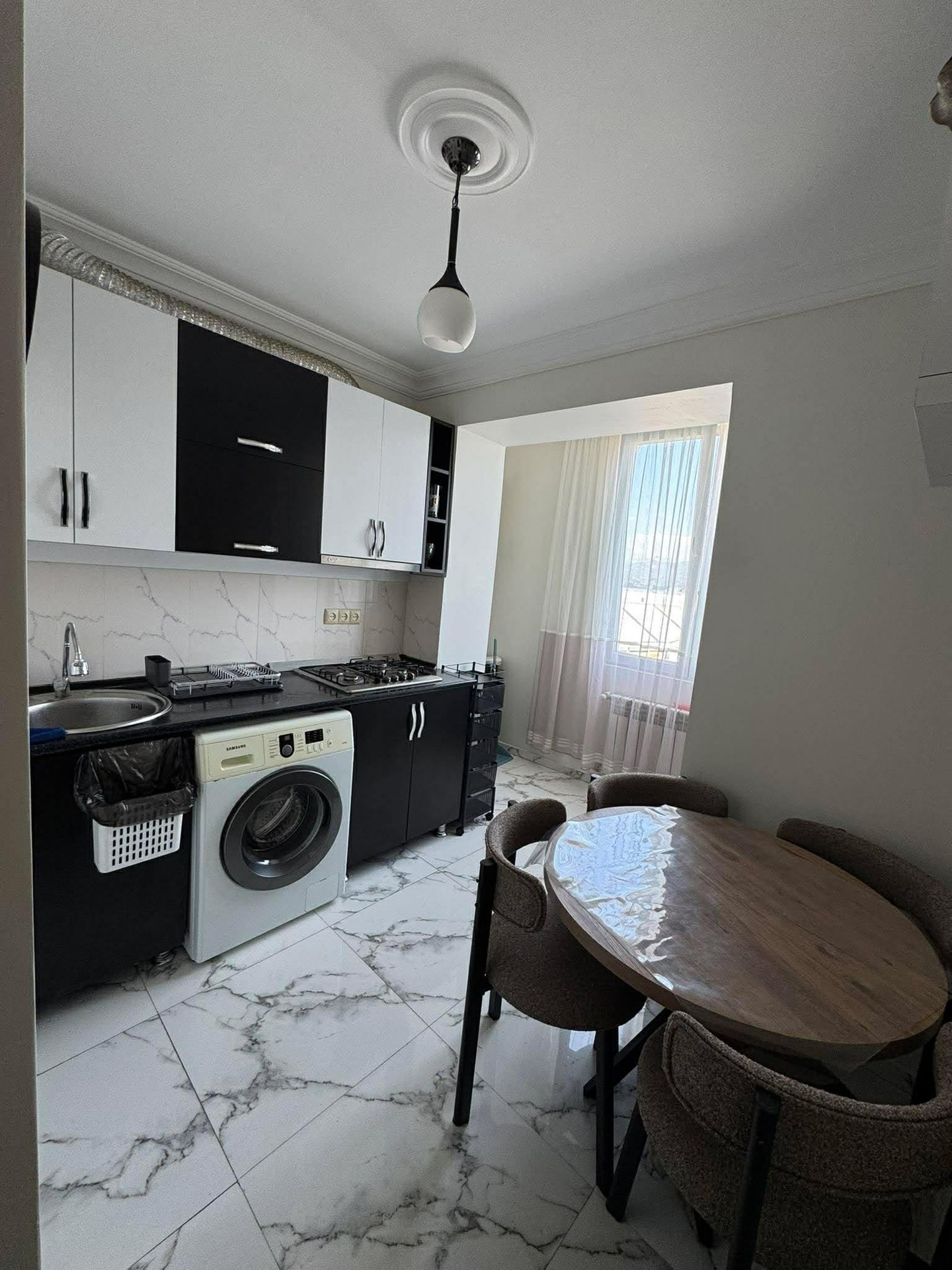 2-Room Apartment For Rent In Batumi, Iakob Gogebashvili St, 74 view 5