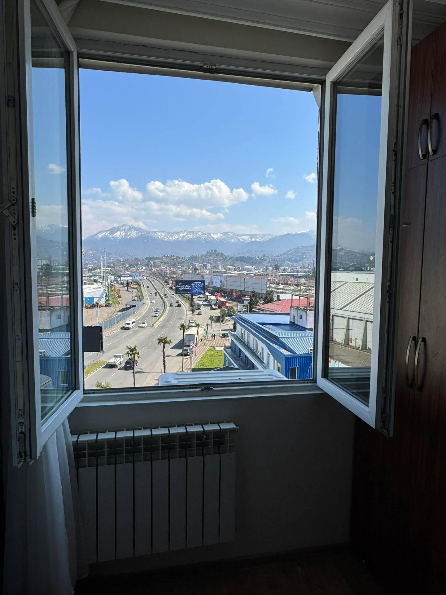 2-Room Apartment For Rent In Batumi, Iakob Gogebashvili St, 74 view 9