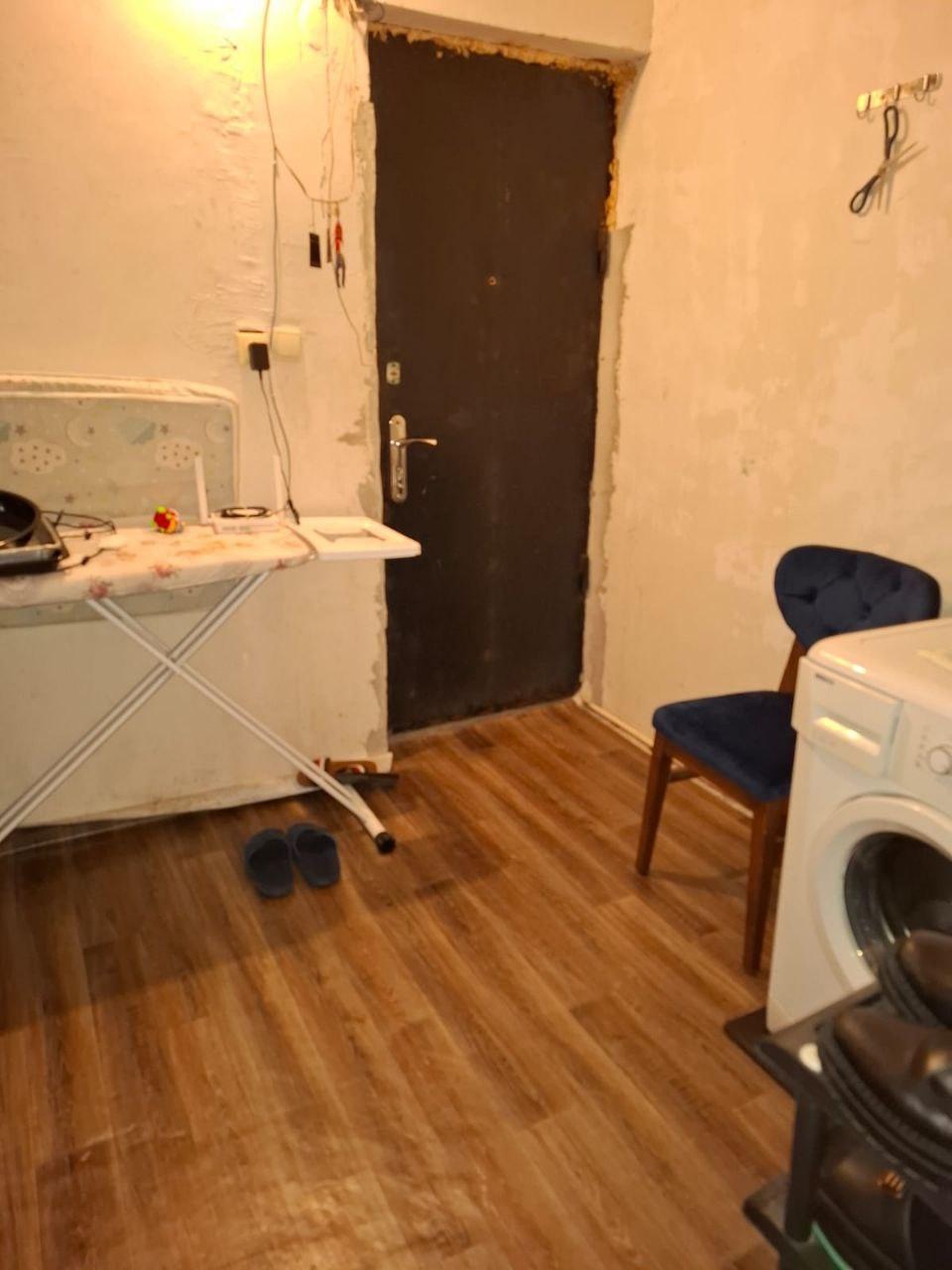 Studio Apartment For Sale view 4