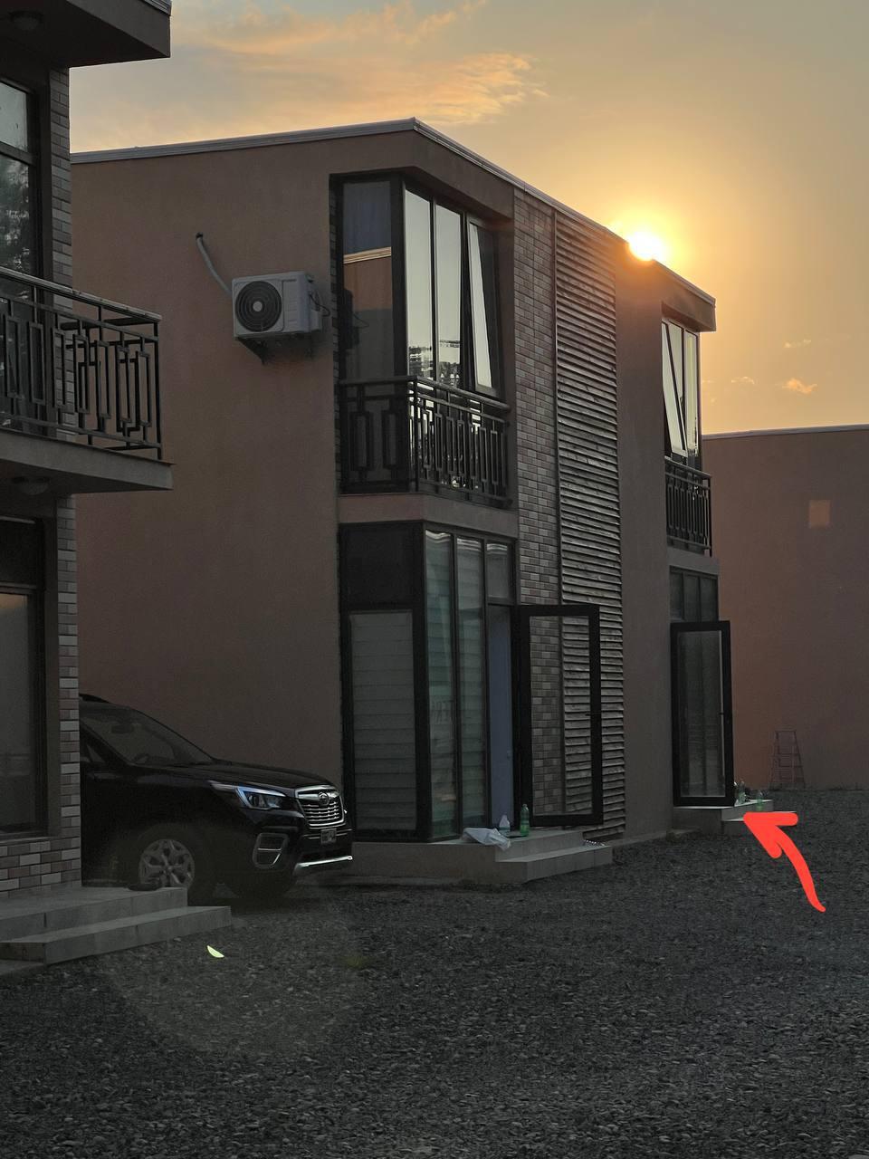 Продажа 3-Room Townhouse в In Ureki, Mtskheta St, 1 view 3