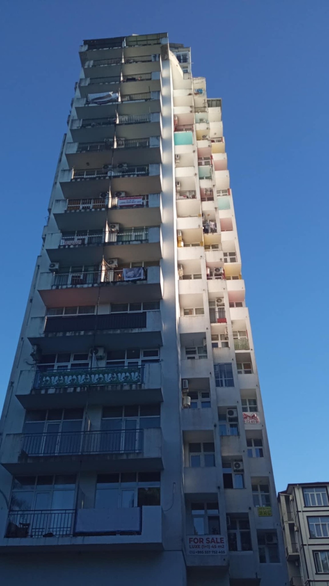Studio Apartment For Sale view 6