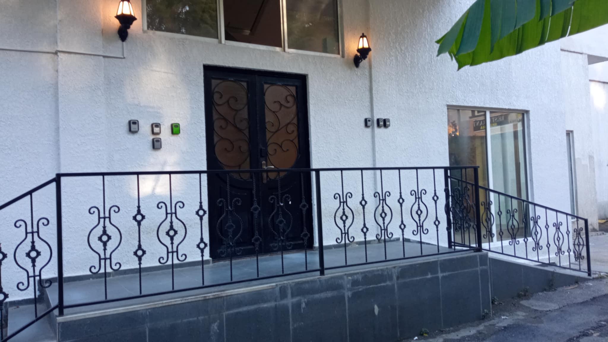 Studio Apartment For Sale view 7
