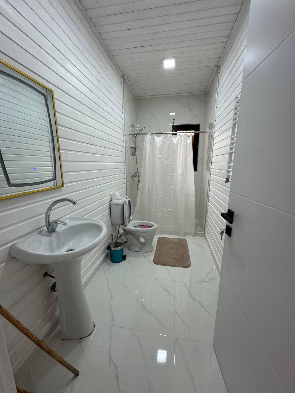 4-Room House In Kobuleti, David Aghmashenebeli Ave, 734, 120 M², Is Available For Daily Rent For 400 ₾ view 5