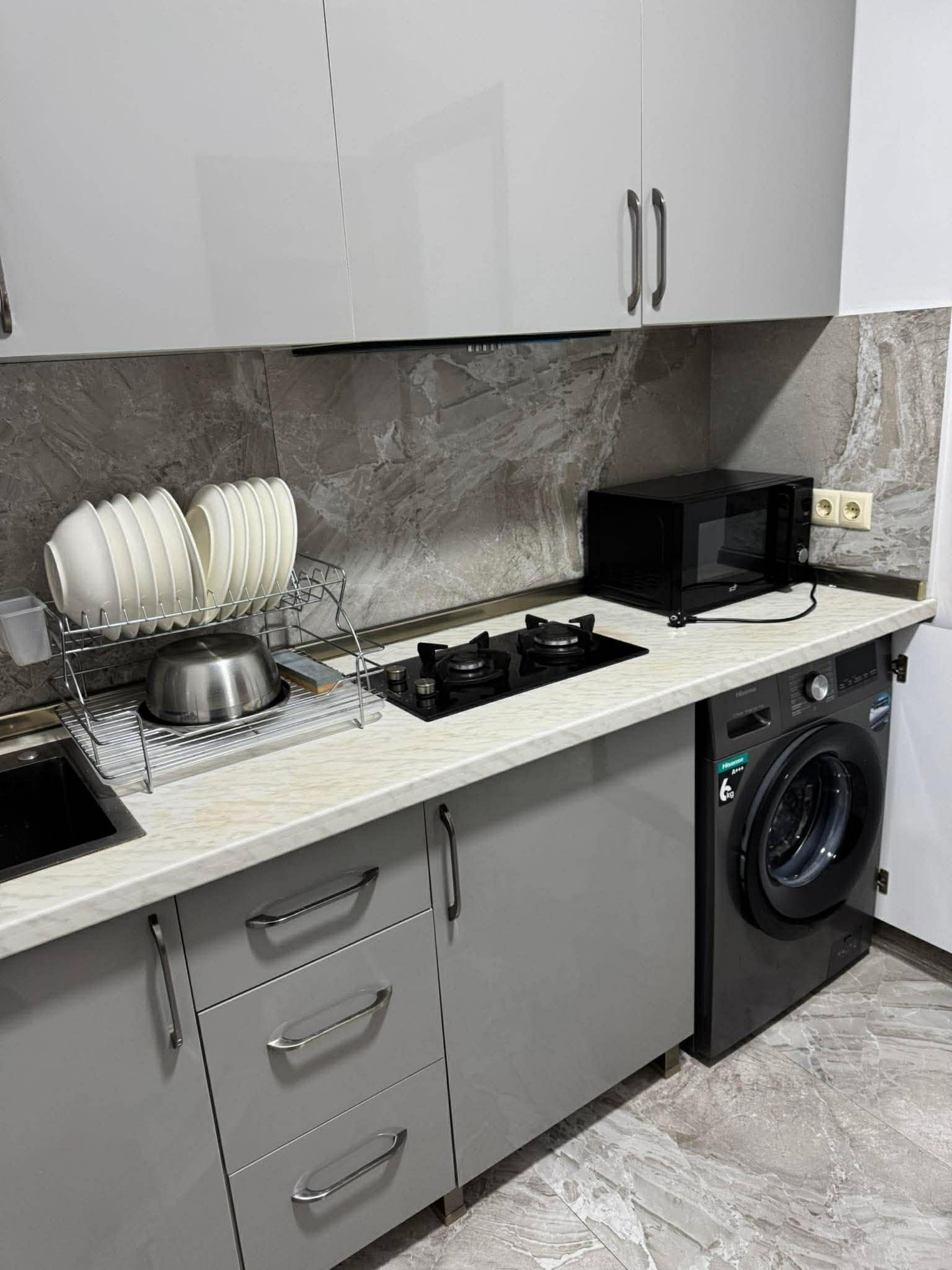 3-Room Apartment For Rent In Batumi, Shavsheti St, 24 view 5
