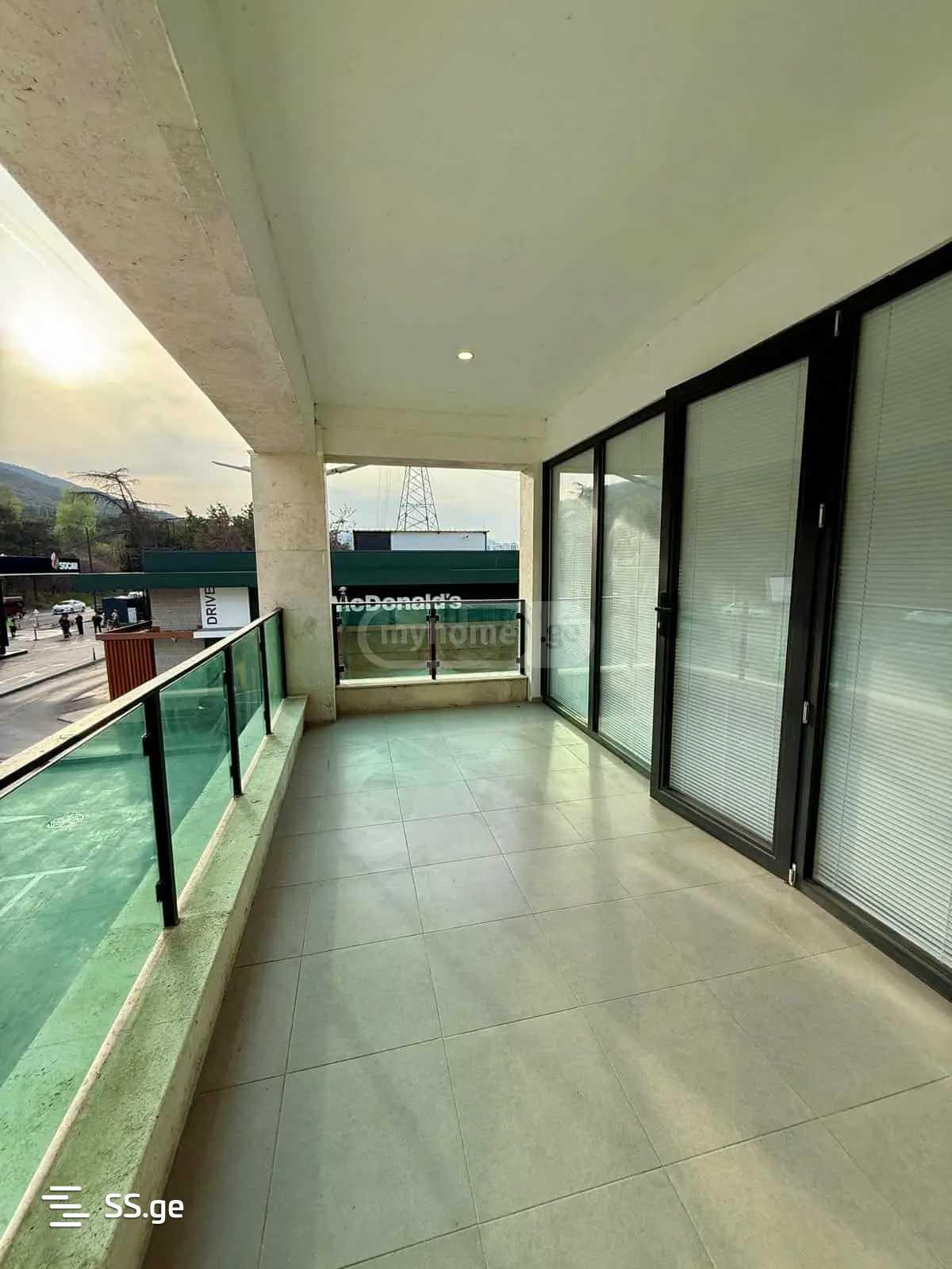 Vakhtang Gorgasali St: Office, 200.0 M² | Korter.Ge view 10