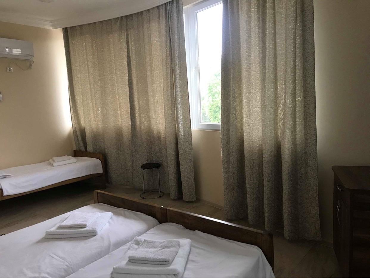 5-Room House In Kobuleti, Davit Aghmasheneblis Gamziri, 350 A, 200 M², Is Available For Daily Rent For 50 ₾ view 39