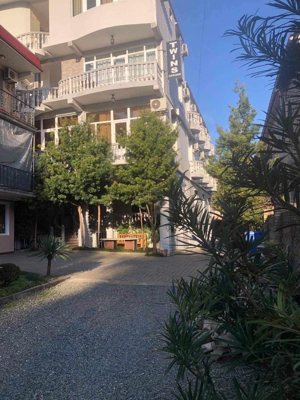 5-Room House In Kobuleti, Davit Aghmasheneblis Gamziri, 350 A, 200 M², Is Available For Daily Rent For 50 ₾ view 6