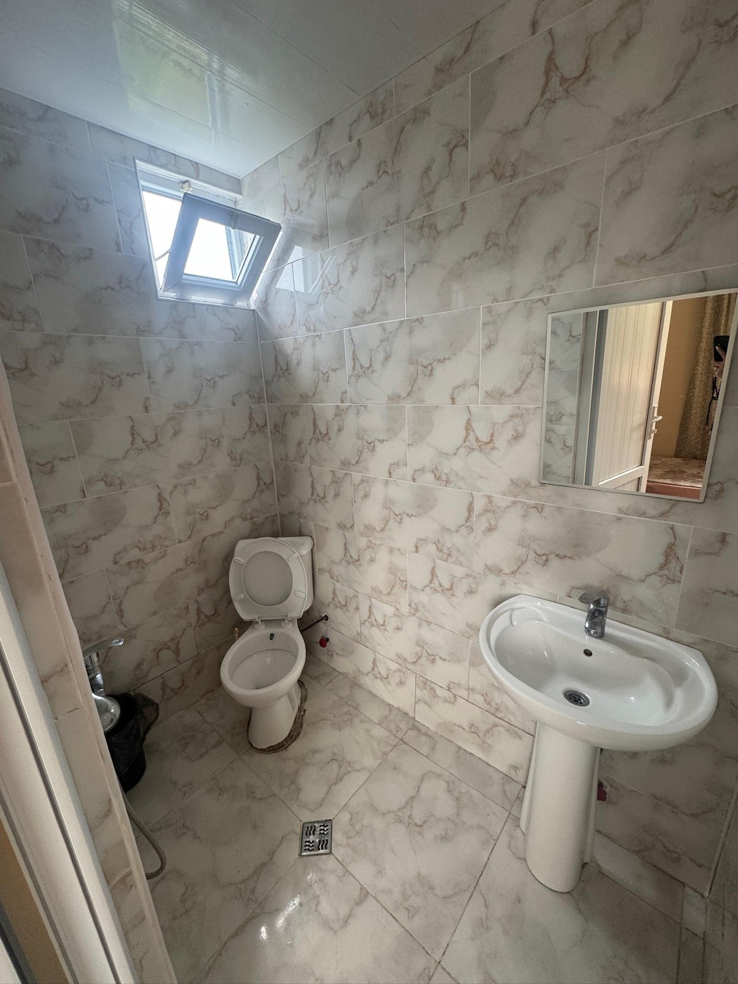 5-Room House In Kobuleti, Davit Aghmasheneblis Gamziri, 350 A, 200 M², Is Available For Daily Rent For 50 ₾ view 11