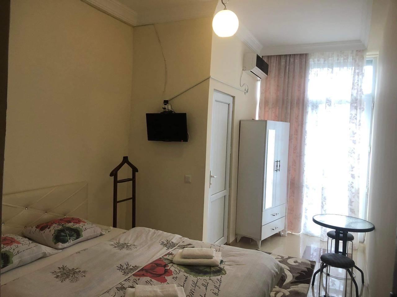 5-Room House In Kobuleti, Davit Aghmasheneblis Gamziri, 350 A, 200 M², Is Available For Daily Rent For 50 ₾ view 35