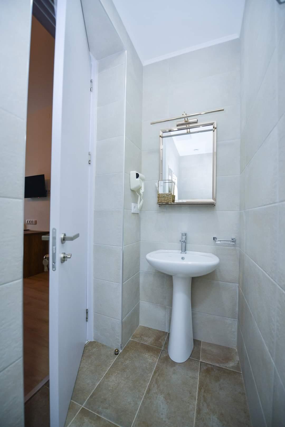 Ortatchala St: Hotel, 160.0 M² | Korter.Ge view 3