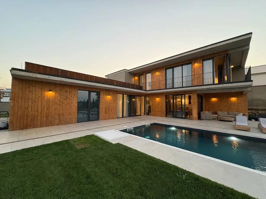Krtsanisi Residence: 7-Room House, 410.0 M² | Korter.Ge view 5