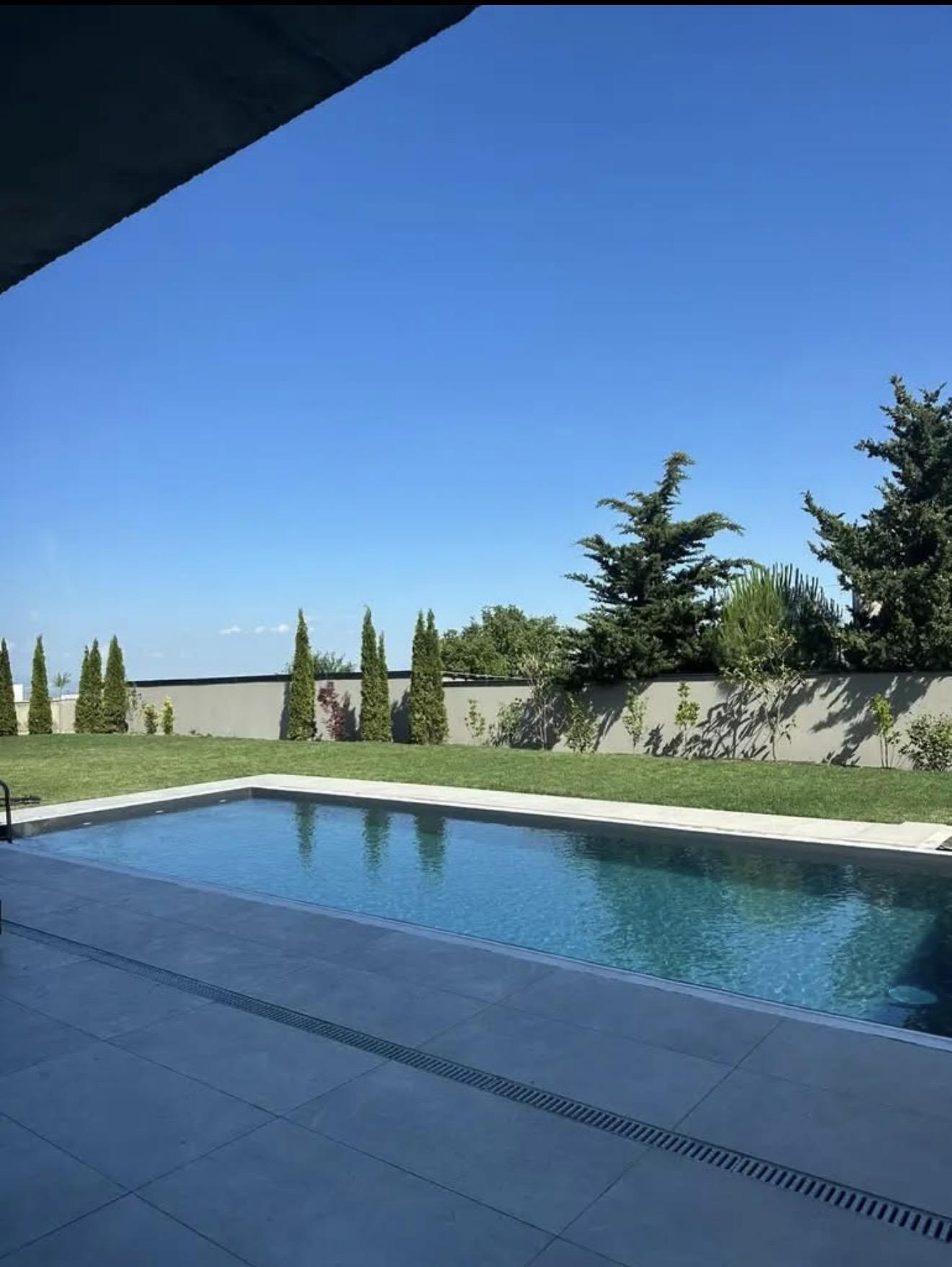 Krtsanisi Residence: 7-Room House, 410.0 M² | Korter.Ge view 1