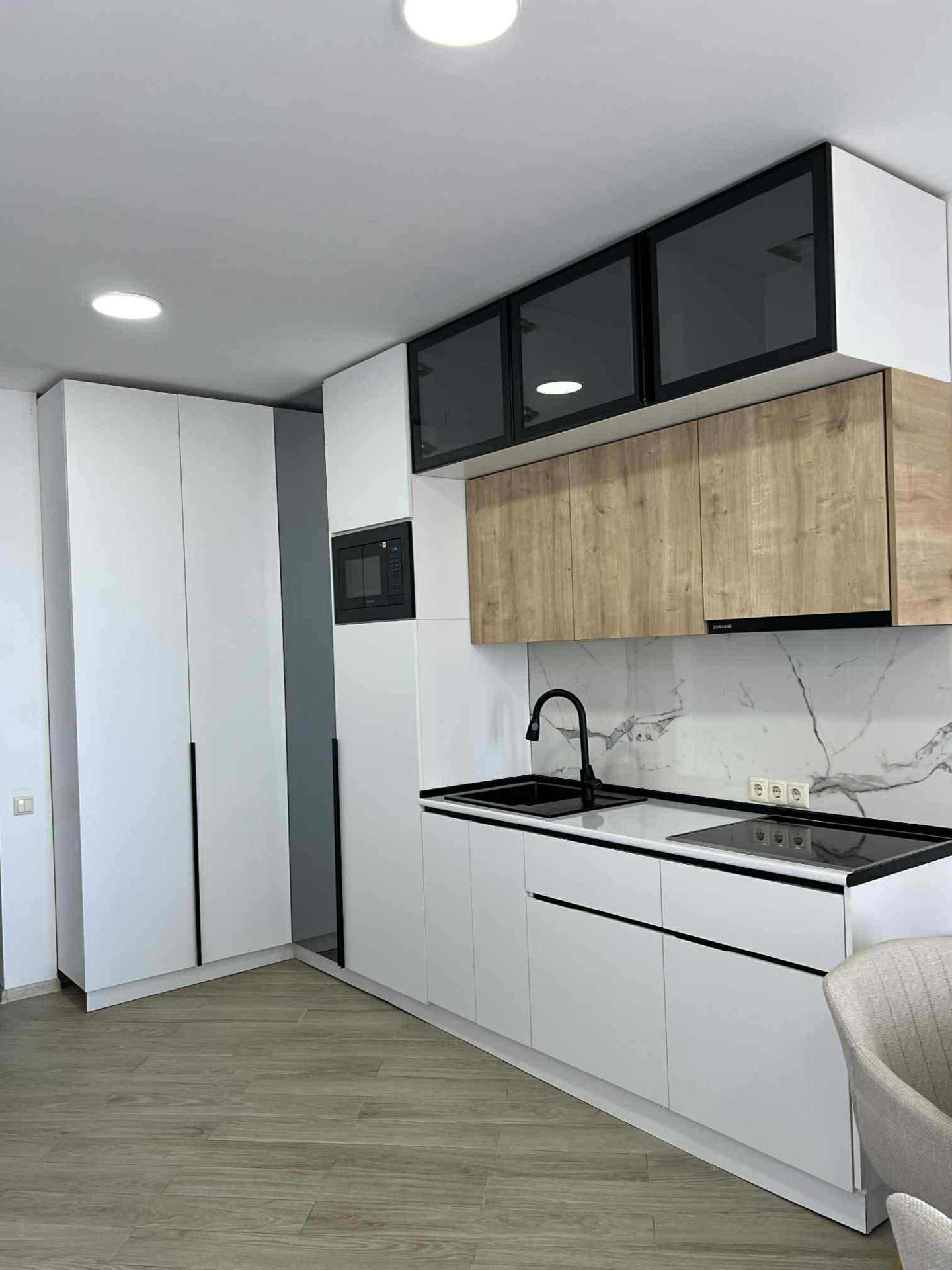 იყიდება 1-Room Apartment In Chakvi, Citron Residence Chakviში view 8