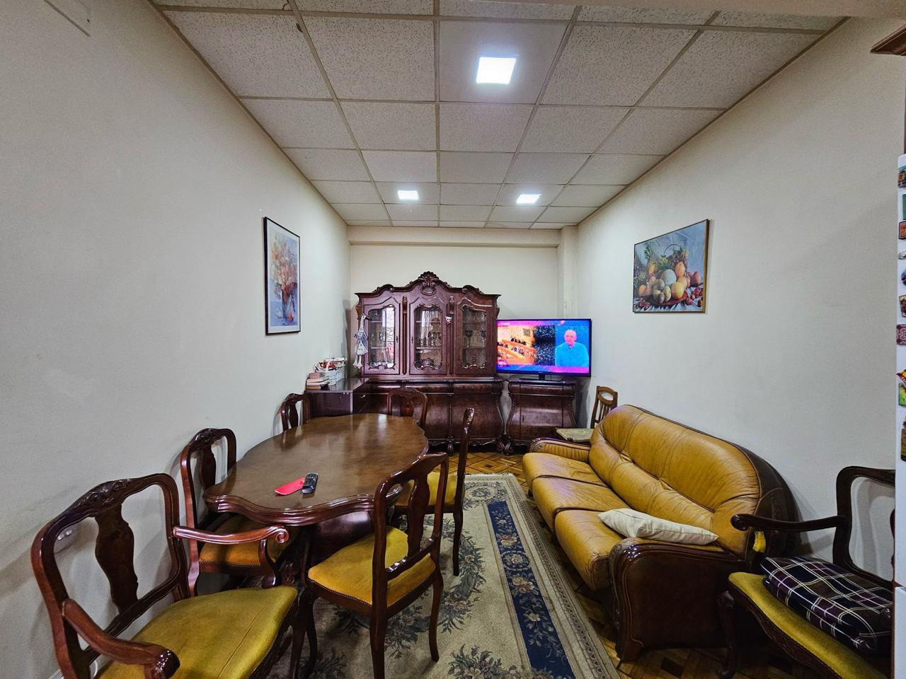 12-Room House For Sale In Batumi, Alexander Kazbegi St, 9 view 32