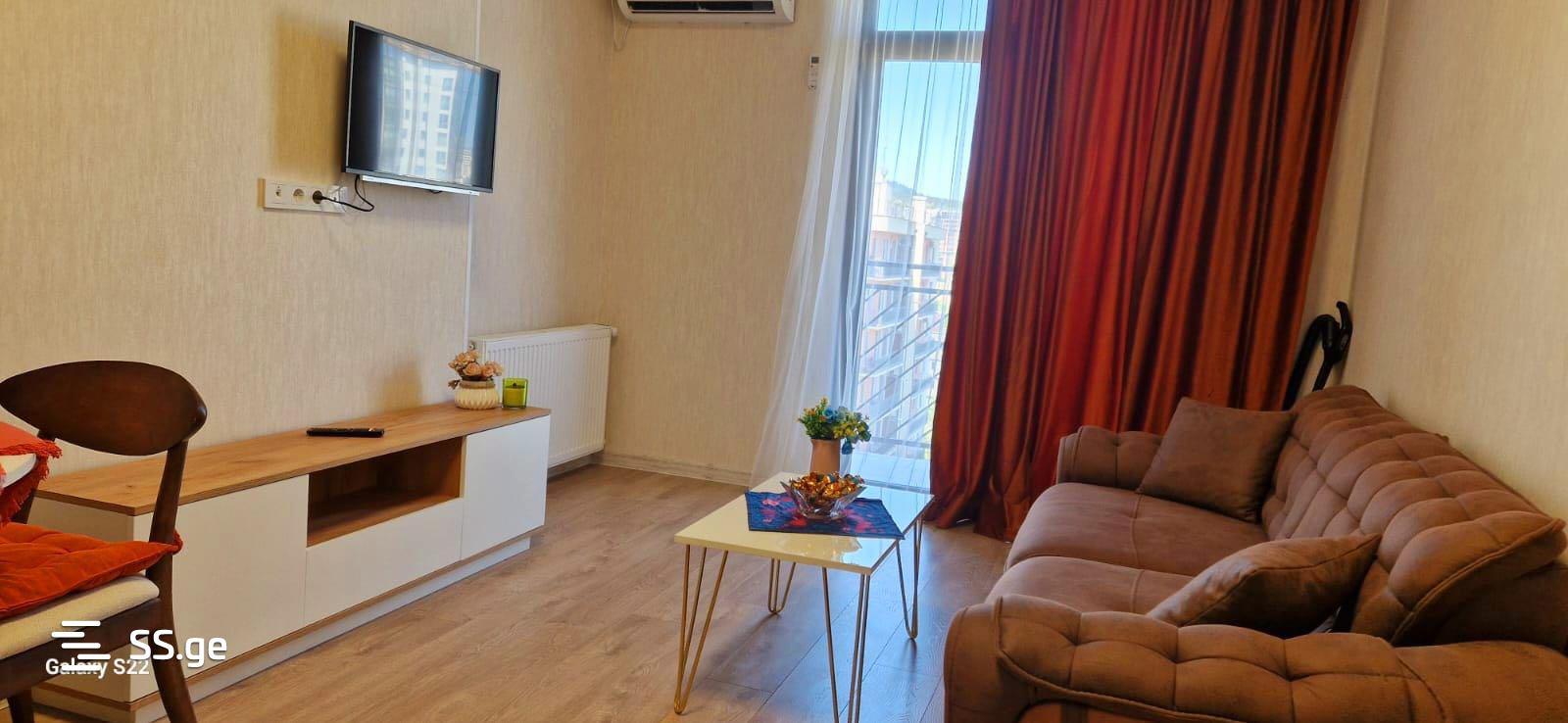 2-Room Apartment In Tbilisi, Vakhtang Gorgasali St, 34b, 50 M², Is Available For Daily Rent For 140 ₾ view 1