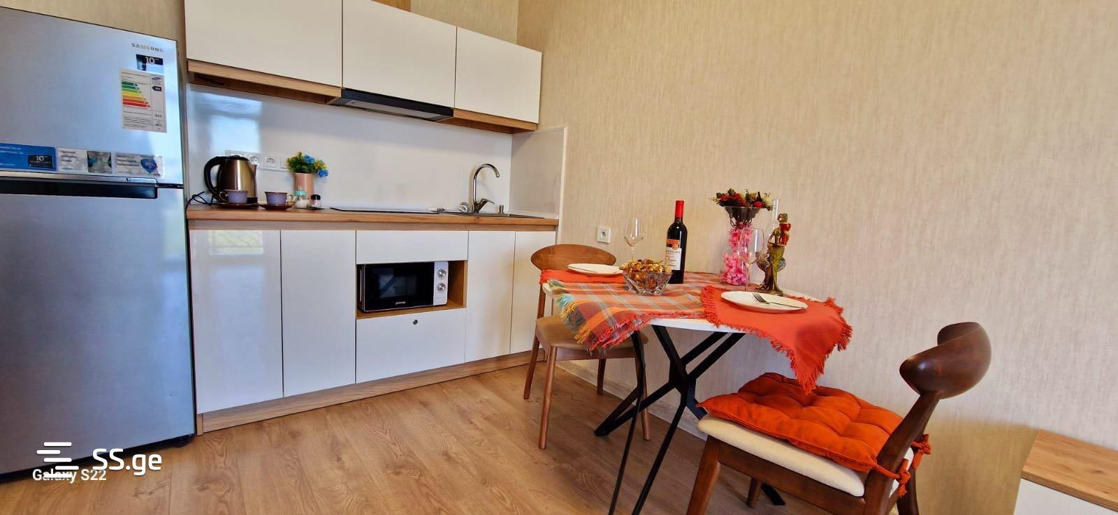 2-Room Apartment In Tbilisi, Vakhtang Gorgasali St, 34b, 50 M², Is Available For Daily Rent For 140 ₾ view 2