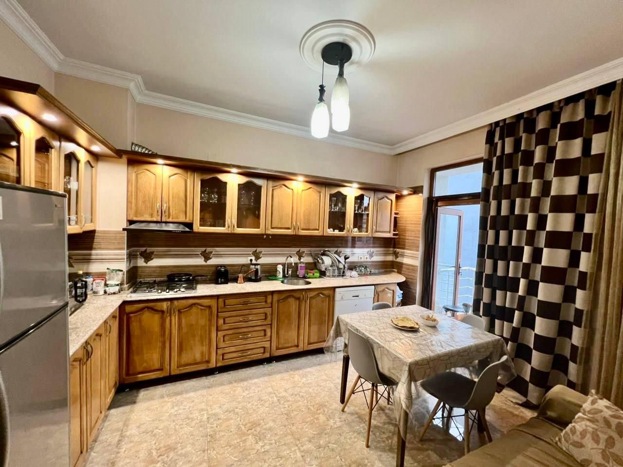 5-Room Apartment For Rent In Batumi, Selim Khimshiashvili St, 22 view 2