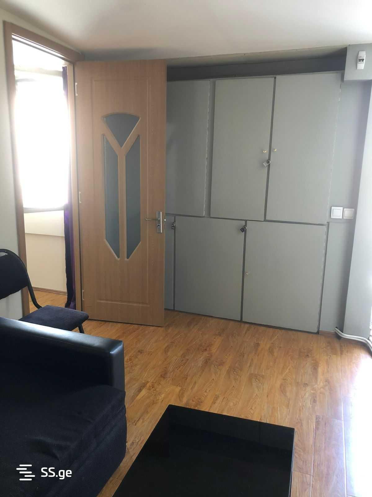 2-Room Apartment In Tbilisi, Iveria St, 40 M², Is Available For Daily Rent For 70 ₾ view 2