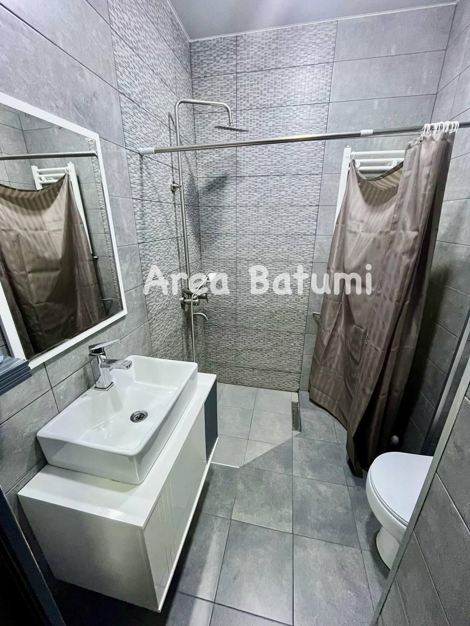 2-Room Apartment For Rent In Batumi, Alexander Kazbegi St, 17-19 view 5