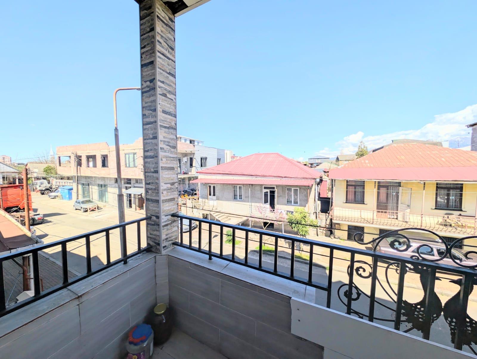 5-Room House For Sale In Batumi, Luka Asatiani St, 101-103a view 11