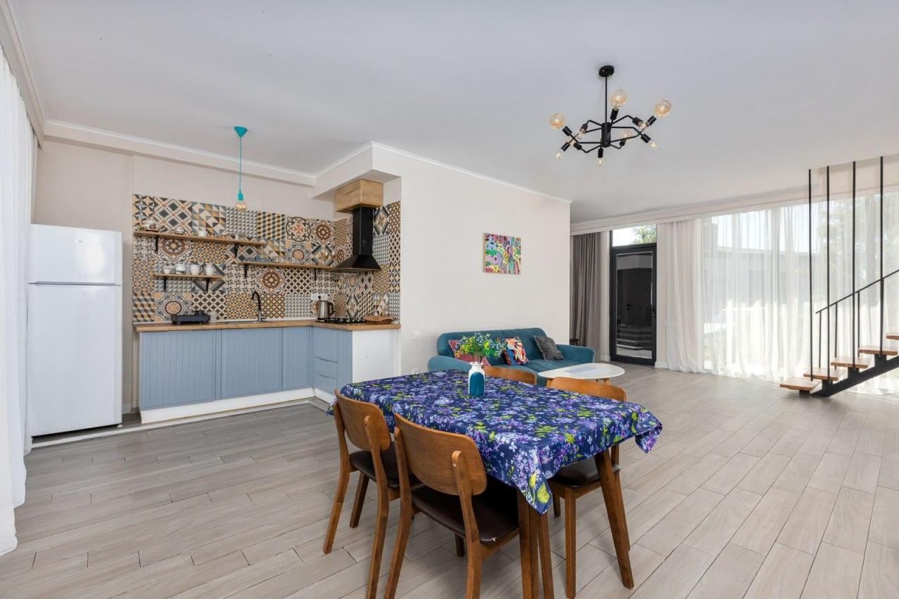 Studio Apartment For Daily Rent In Batumi, Gantiadi, 300 M² — $200 Per Day view 14
