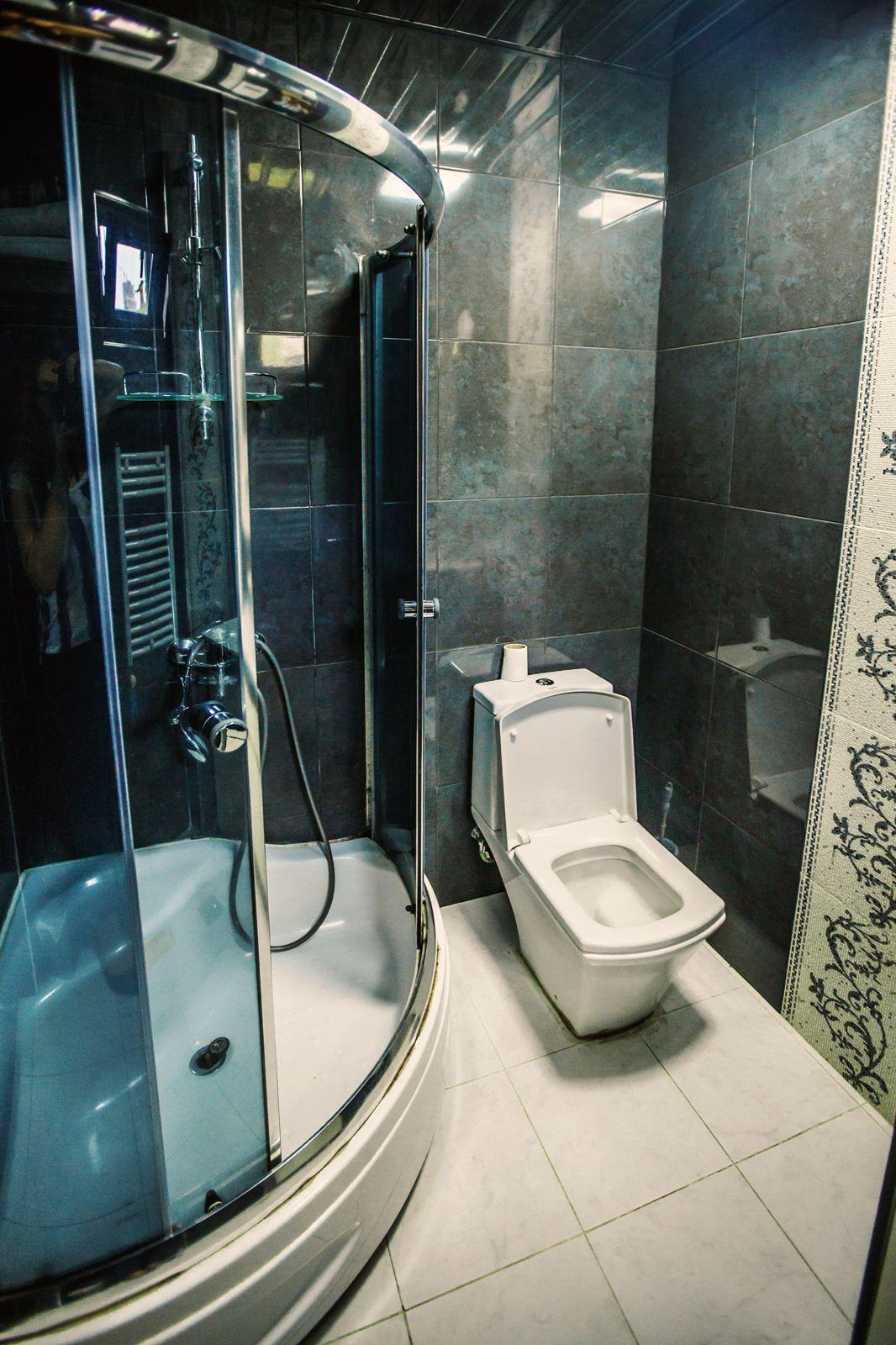 2-Room Apartment For Sale In Batumi, Kote Marjanishvili St, 12 view 3