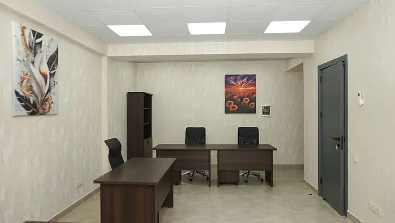 Vakhtang Gorgasali St, 10: Commercial Property, 450.0 M² | Korter.Ge view 2