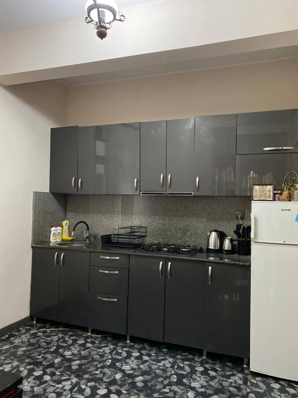 3-Room House For Rent In Batumi, Konstantine Gamsakhurdia St, 23 view 1