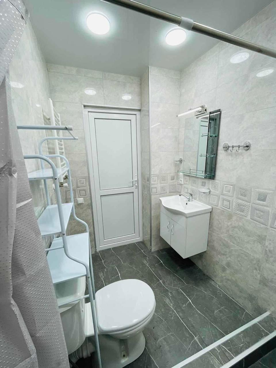 2-Room Apartment For Rent In Batumi, Petre Bagrationi Dead End, 174 view 11