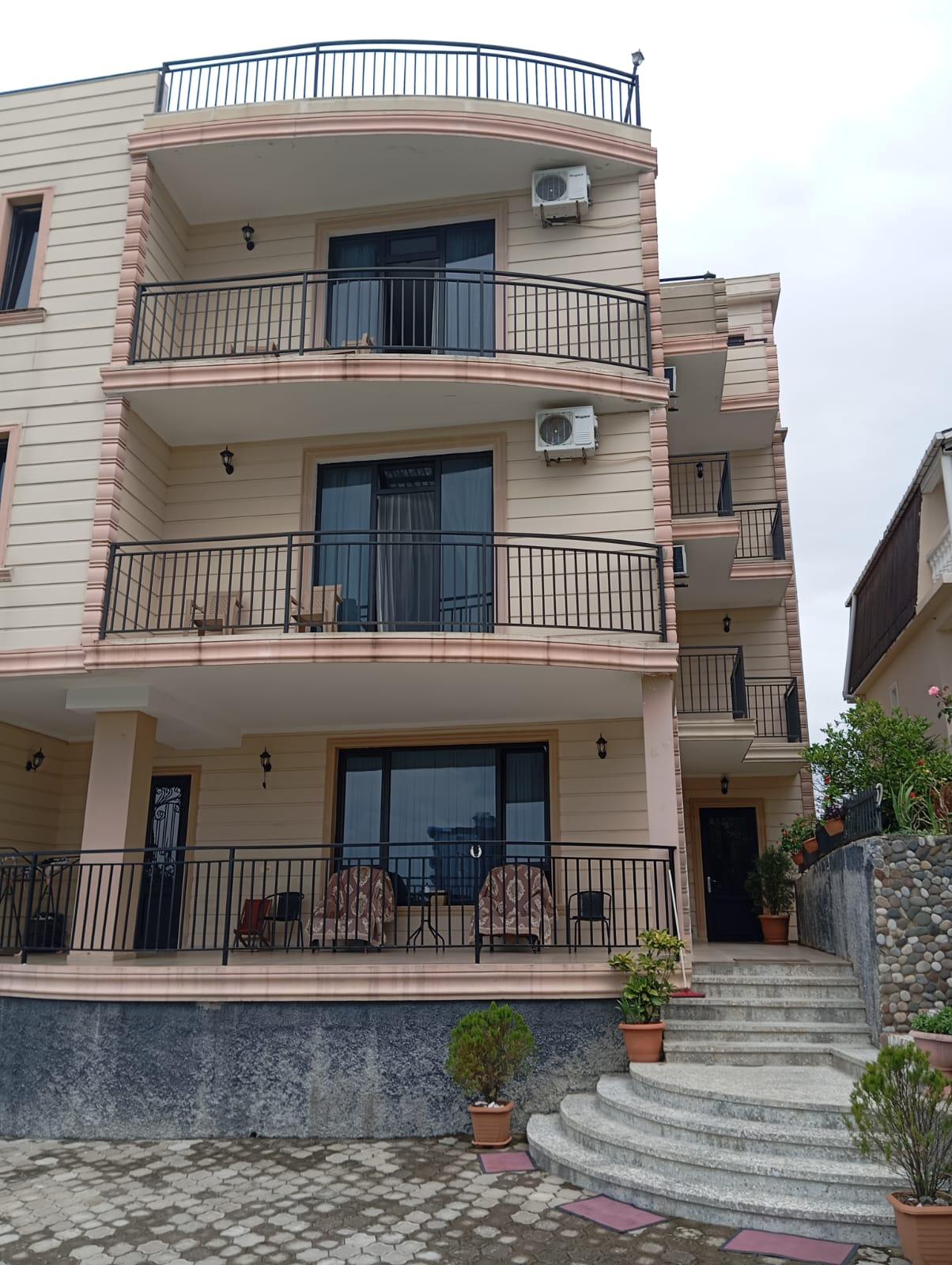 15-Room House In Batumi, Makhinjauri Tunnel, 300 M², Is Available For Daily Rent For $50 view 1
