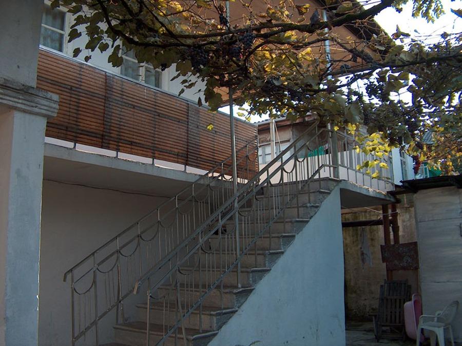 6-Room House For Sale In Batumi, Marukhi 1st Lane, 14 view 7